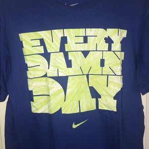 Nike Sportswear Tee